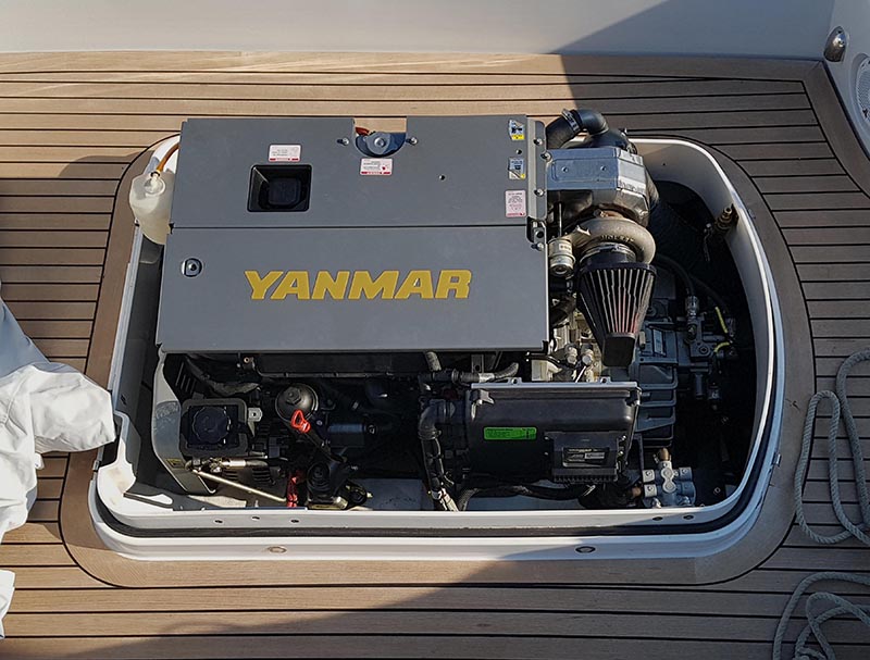 Instalación de Motor Yanmar en embarcación