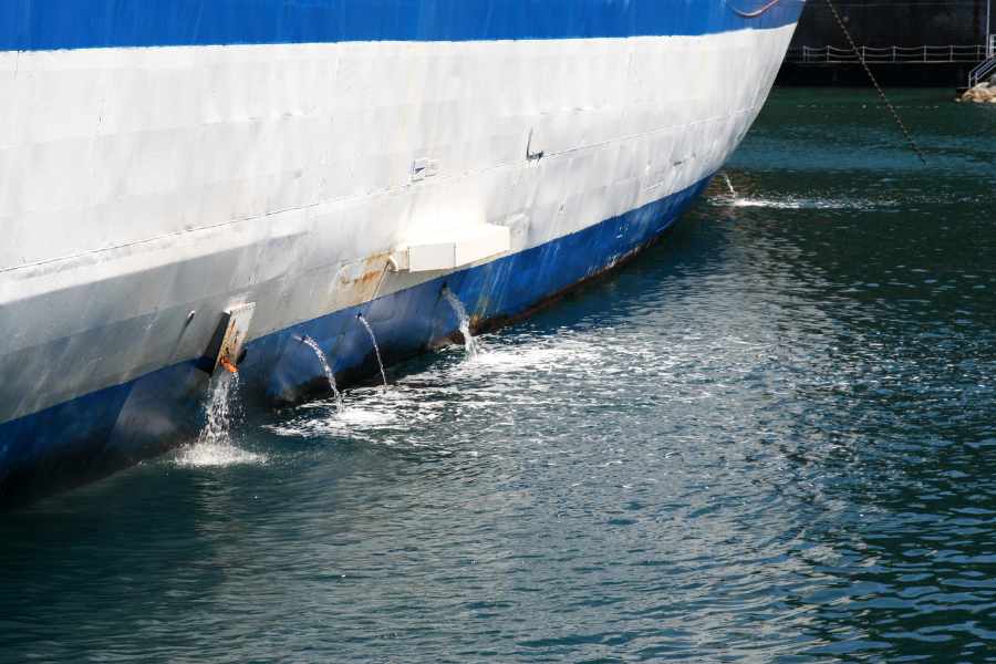 Bombas de achique en barcos